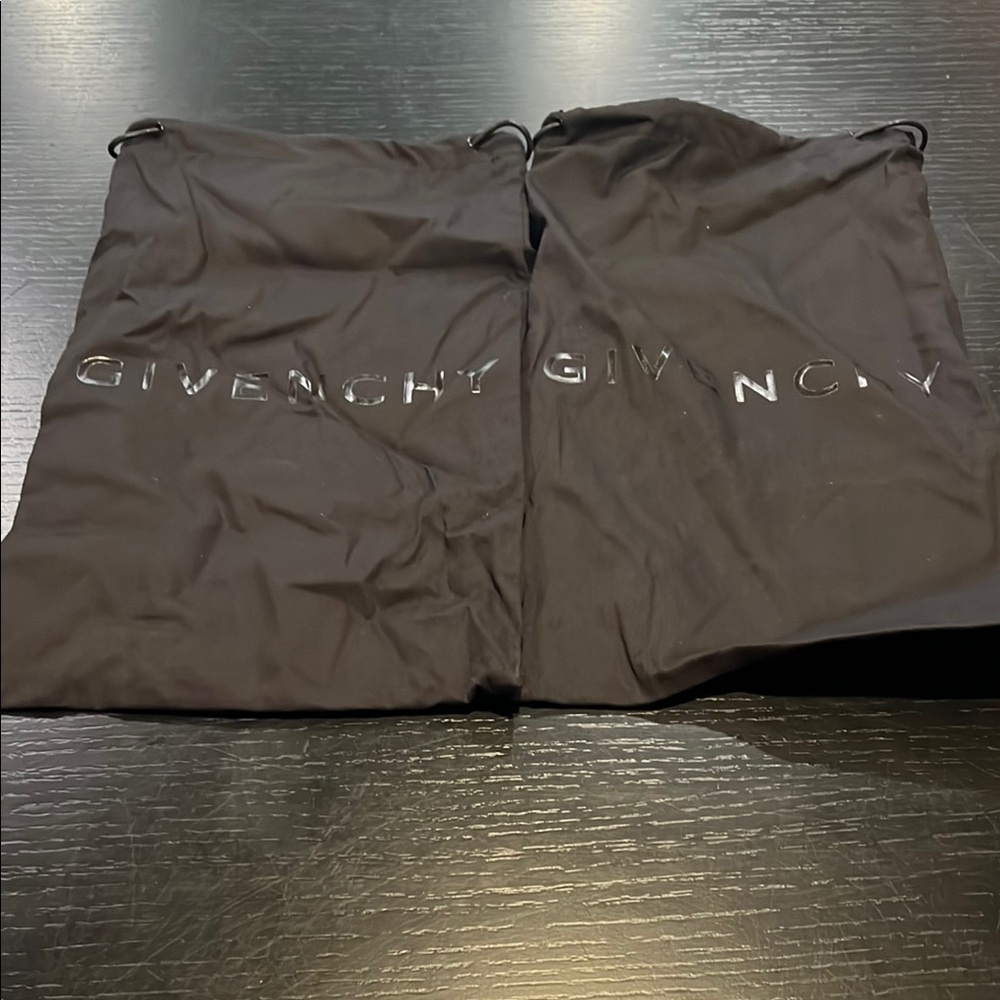 Givenchy Black Logo Dust Bags - Picture 1 of 2